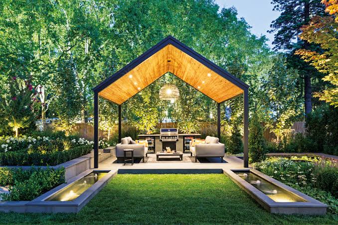 Night pavilion with water features